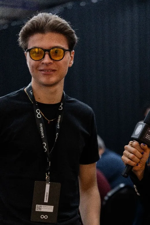 Hugo Capitelli, Vice-Presidente