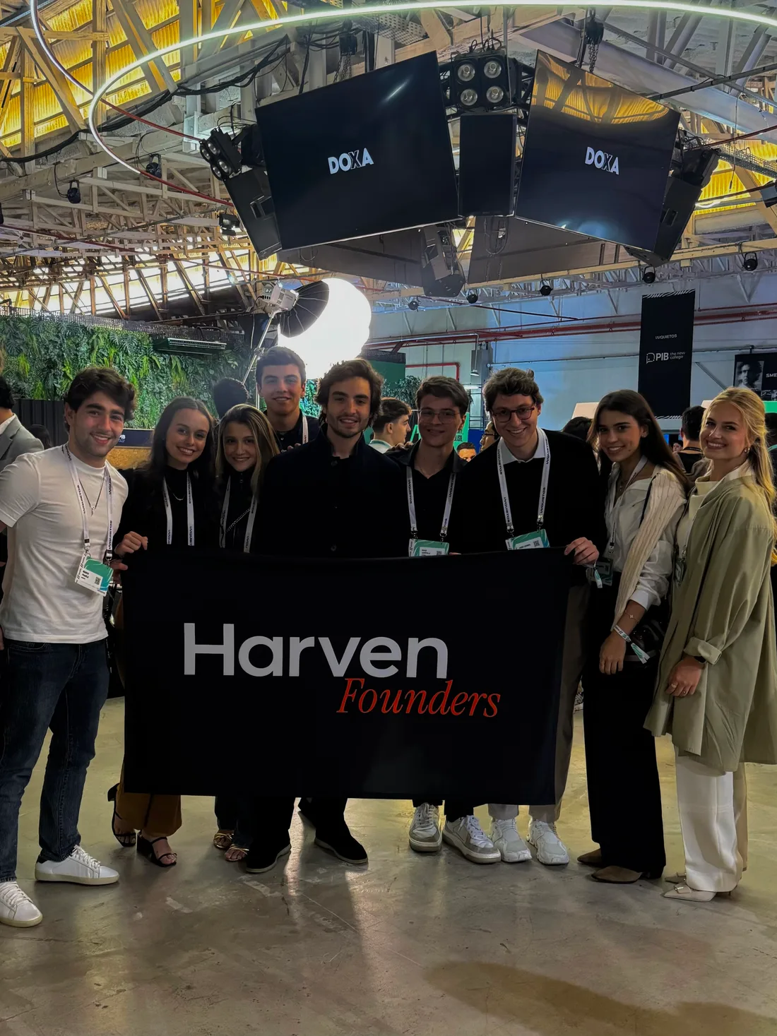 Inquietos, a primeira expedição da Founders, Expedição